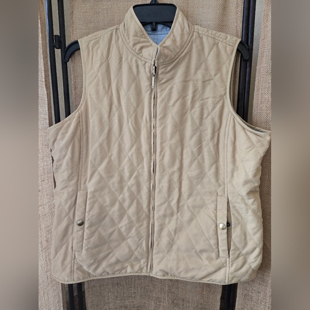 Women's Reversable Ralph Lauren Beige/Light Blue Quilted Vest Medium to Large - Picture 2 of 10